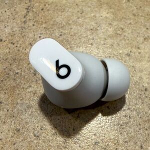 Original Gray Beats Studio Buds Wireless RIGHT ONLY Earbud MJ4Y3LL/A Apple A2513